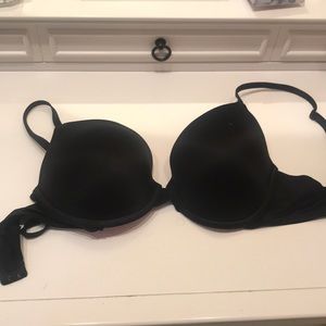 PINK VICTORIA’S SECRET push up bra — size 32 D